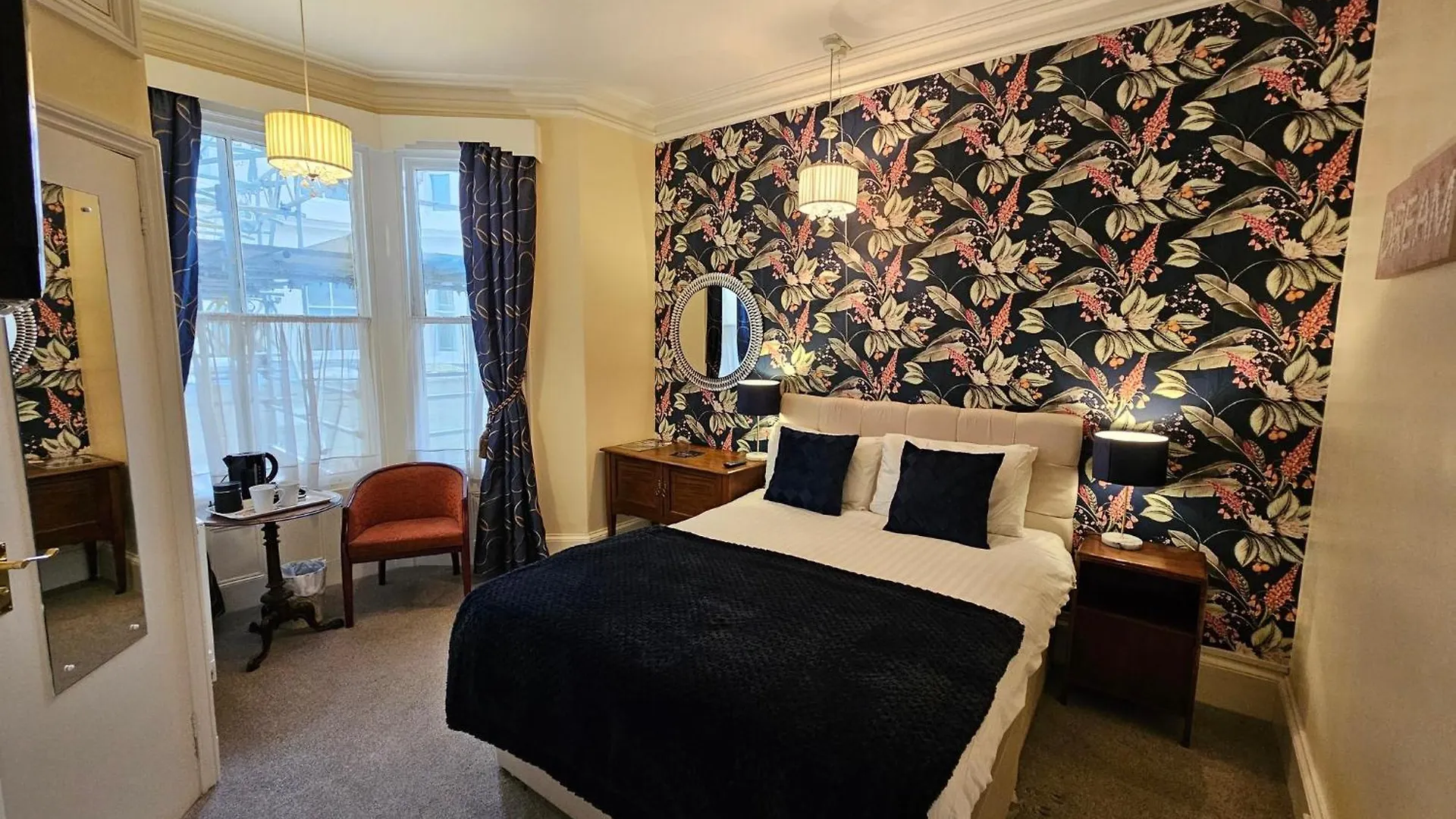 Rivelyn Hotel Bar & Restaurant Scarborough